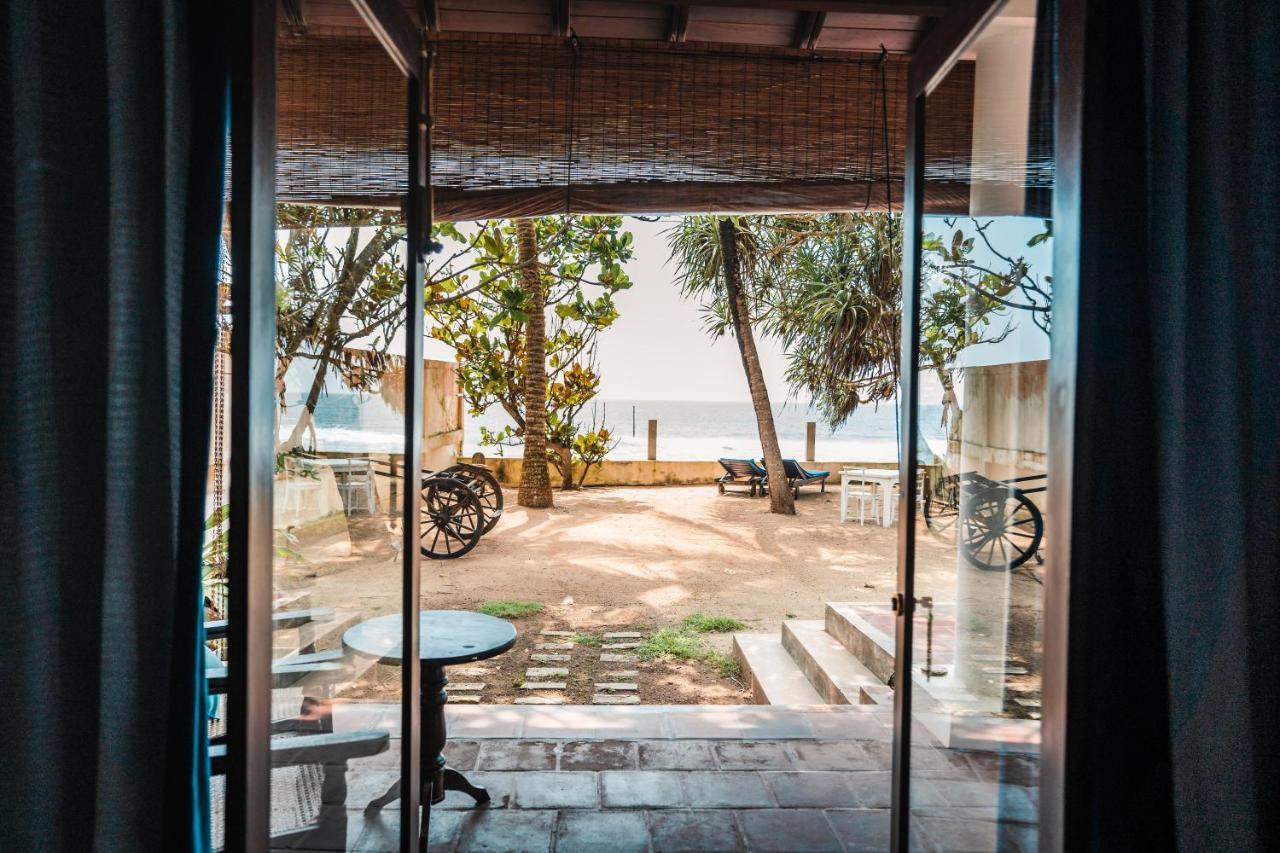 Saltasia Boutique Beach Villa Mirissa Exterior foto